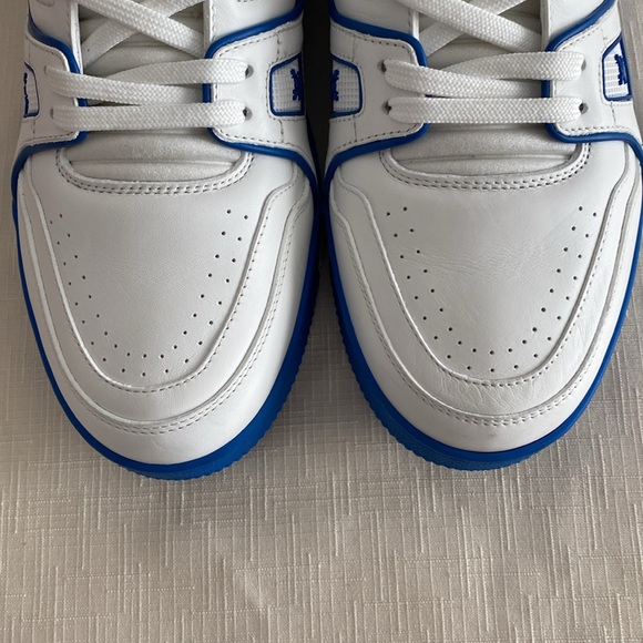 Louis VuittonTrainer White Blue Signature - Picture 2 of 16